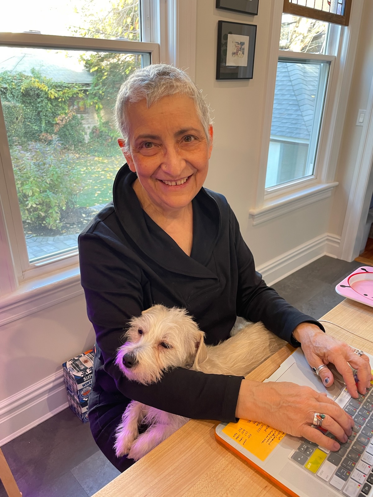 Viviane Arzoumanian- Administrator